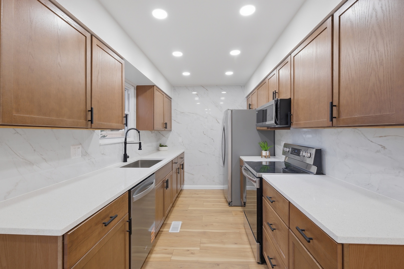 312 Homestead Drive, Bolingbrook, IL 60440