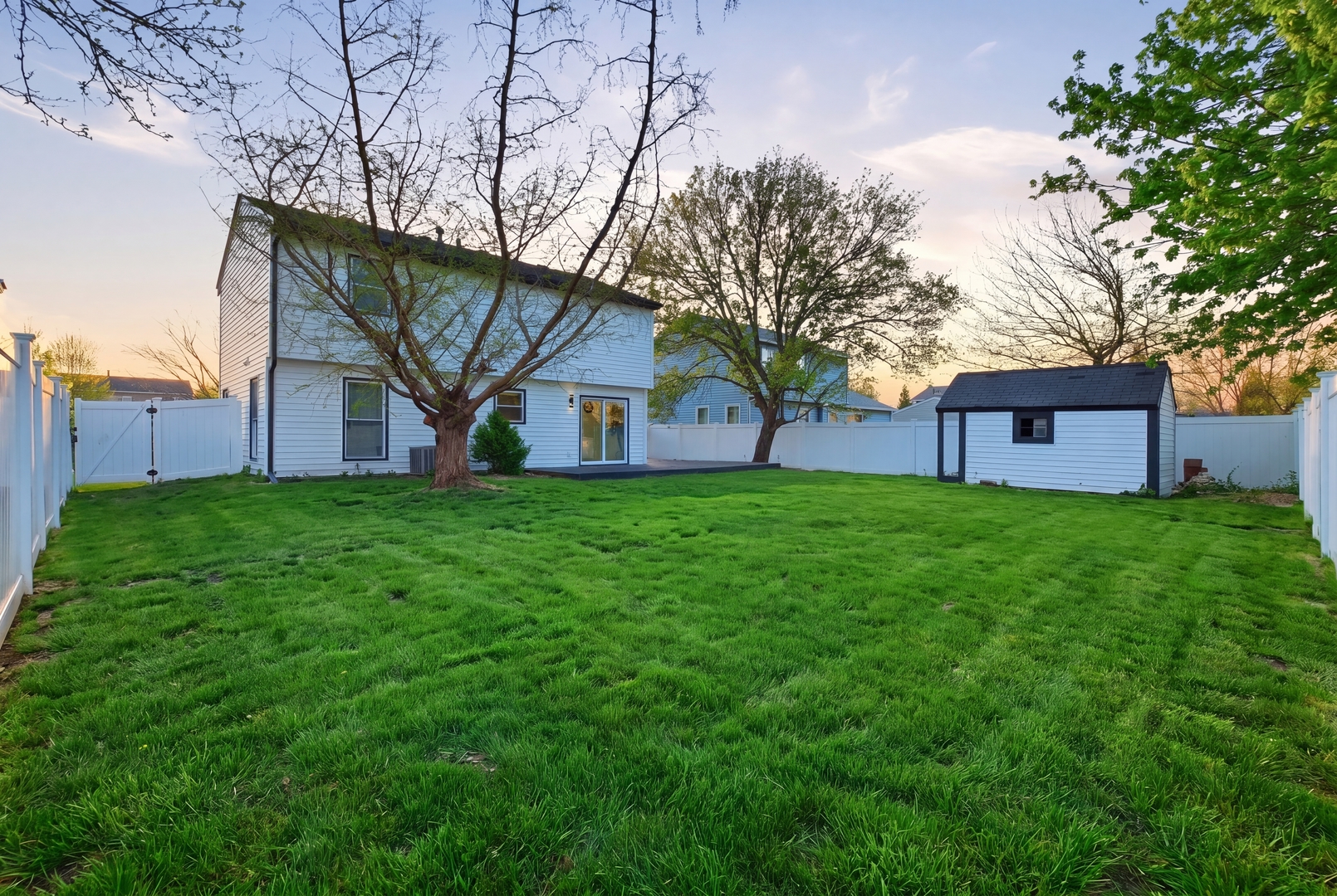 312 Homestead Drive, Bolingbrook, IL 60440