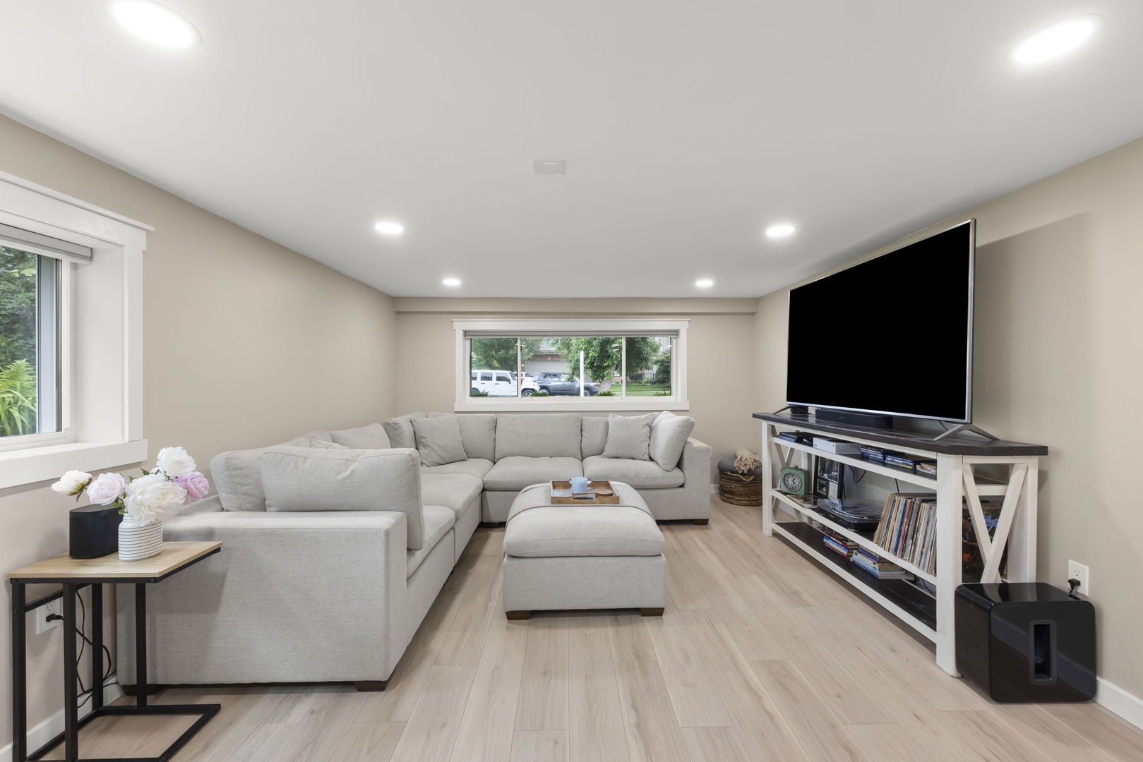 5244 Benton Avenue, Downers Grove, IL 60515