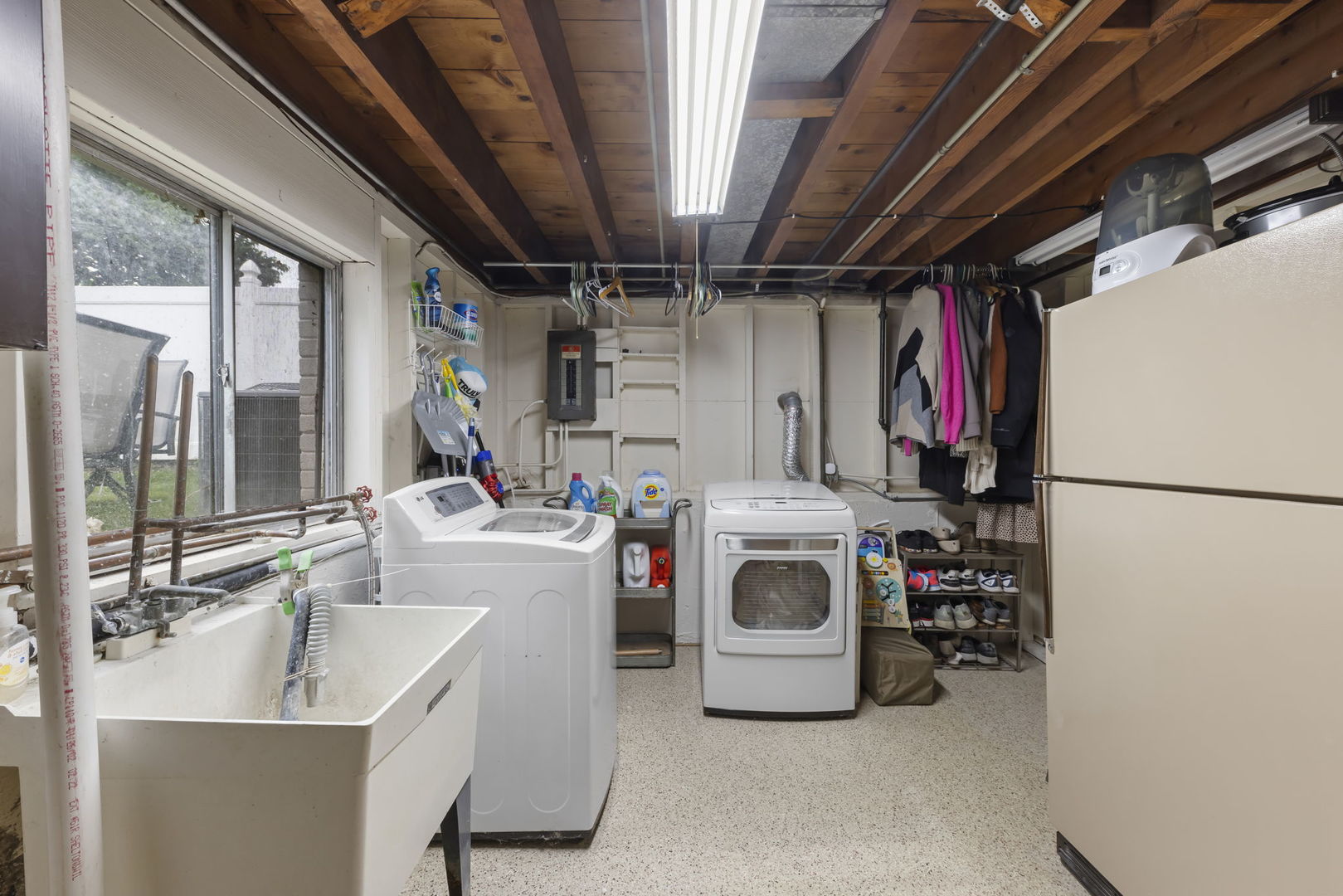 5244 Benton Avenue, Downers Grove, IL 60515