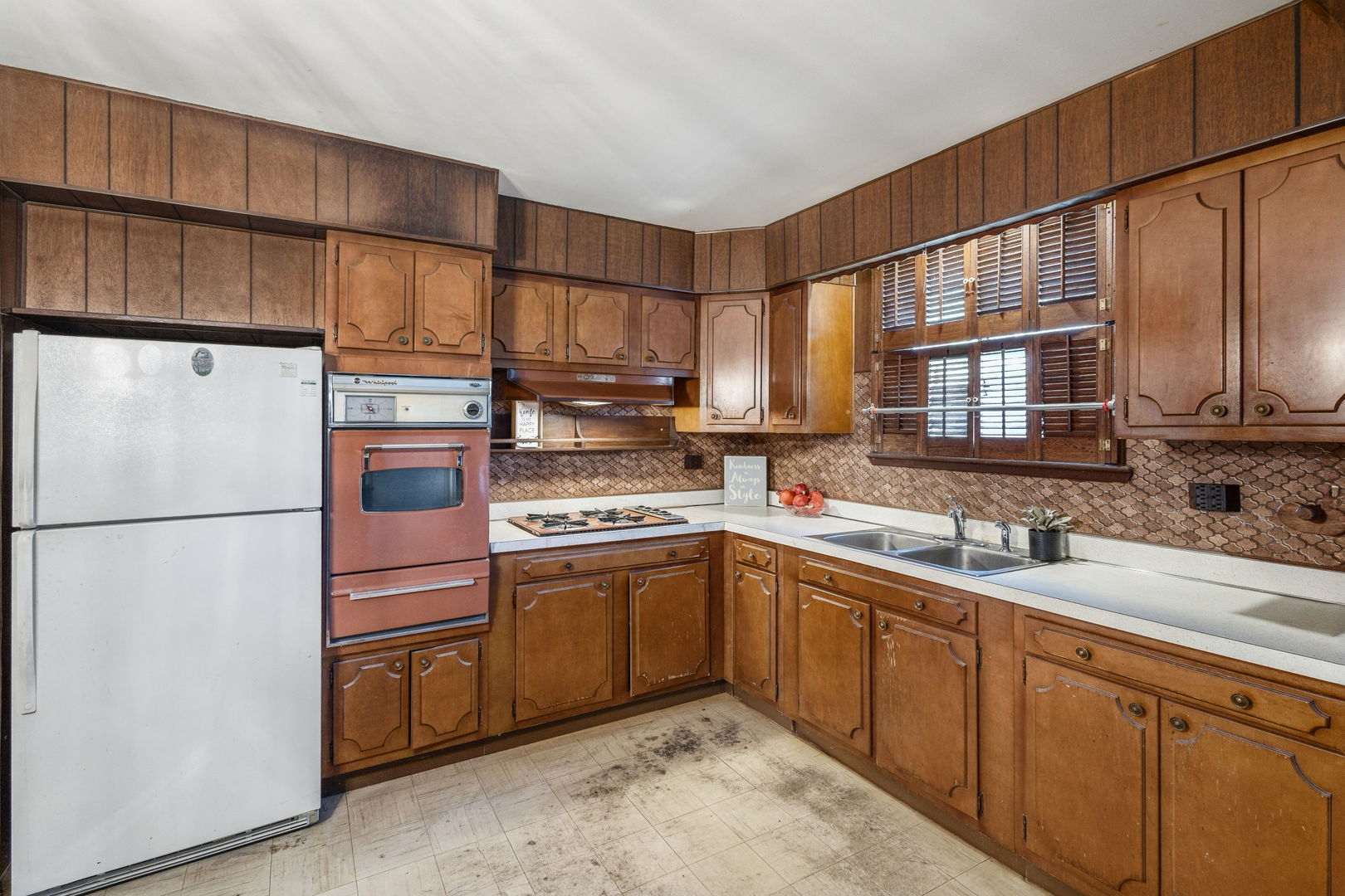 16440 Craig Drive, Oak Forest, IL 60452