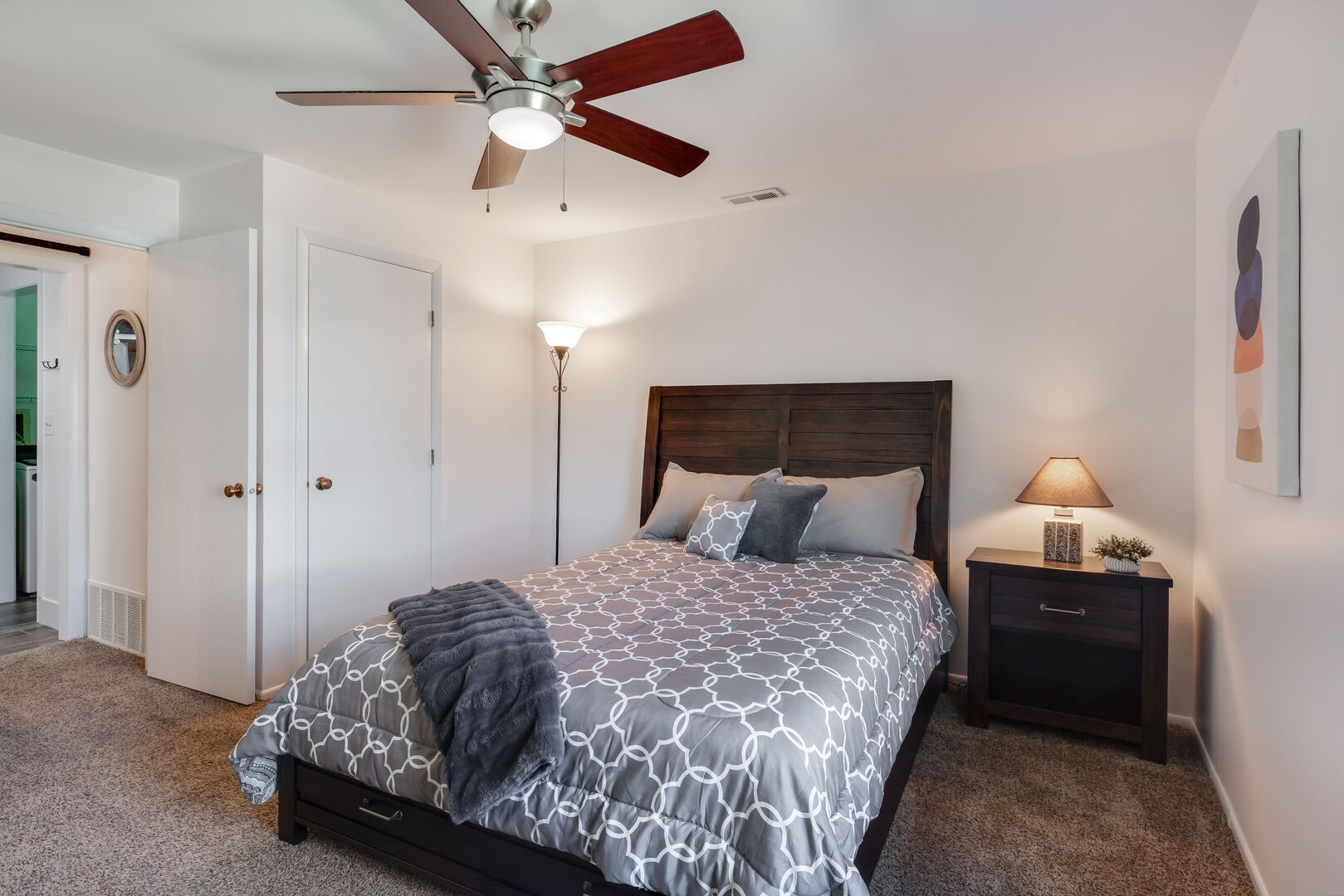 Crystal Lake, IL 60014