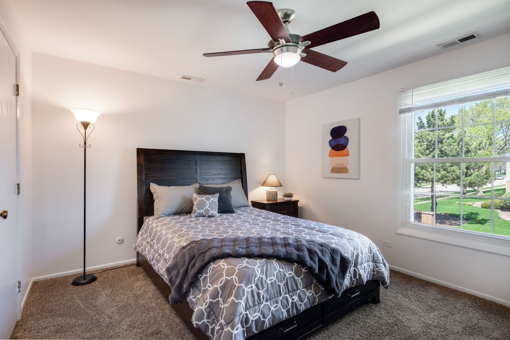 Crystal Lake, IL 60014