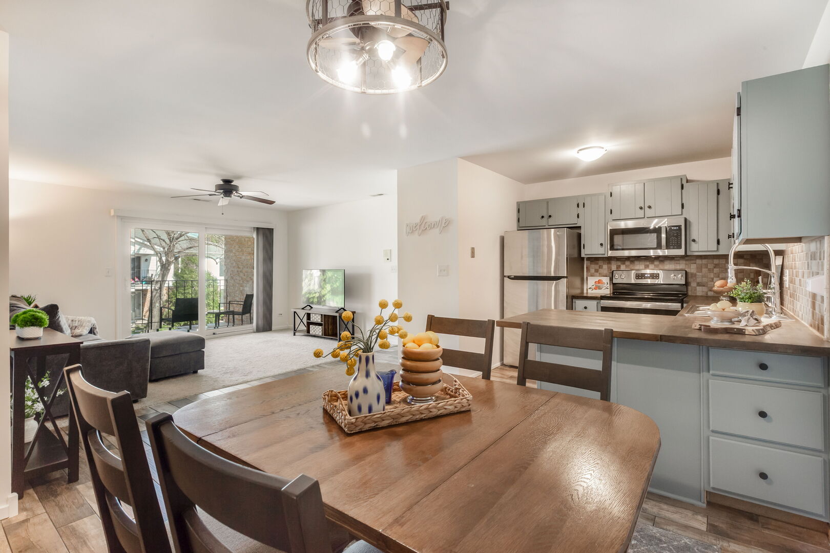 Crystal Lake, IL 60014