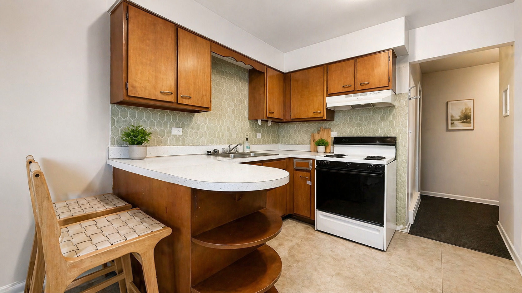 2421 Washington Street #3E, Waukegan, IL 60085