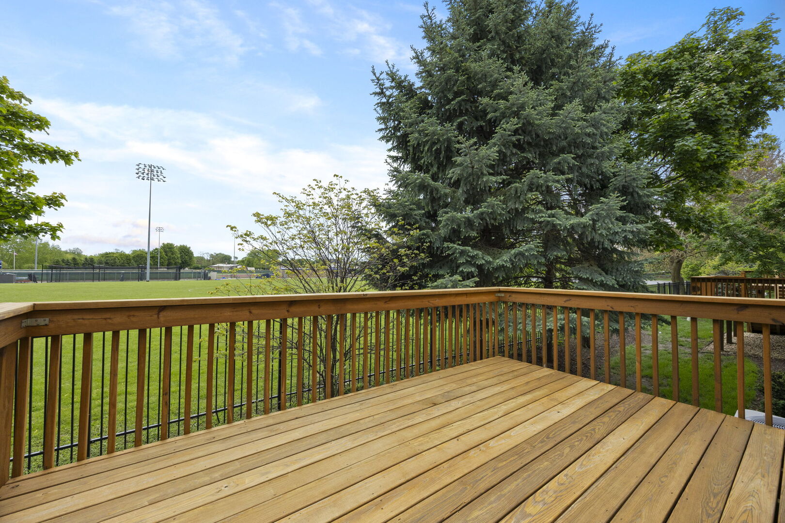 1N165 Mission Court, Winfield, IL 60190