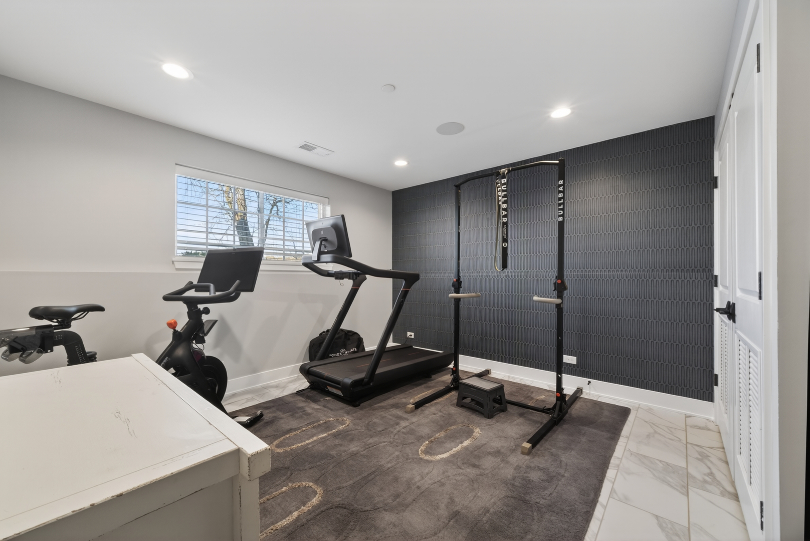 Warrenville, IL 60563