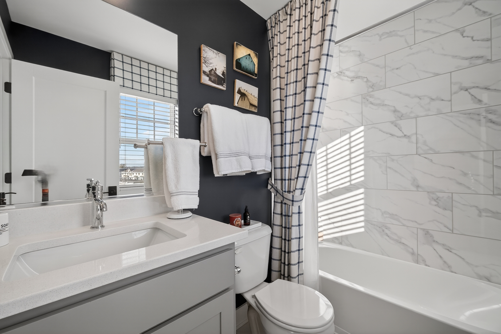 Warrenville, IL 60563