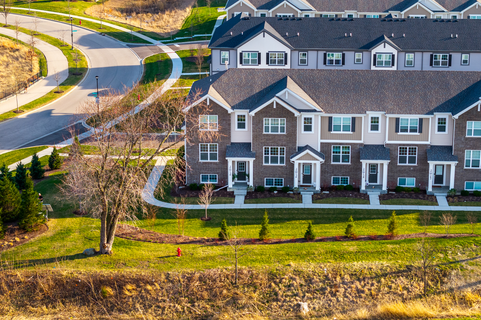 Warrenville, IL 60563