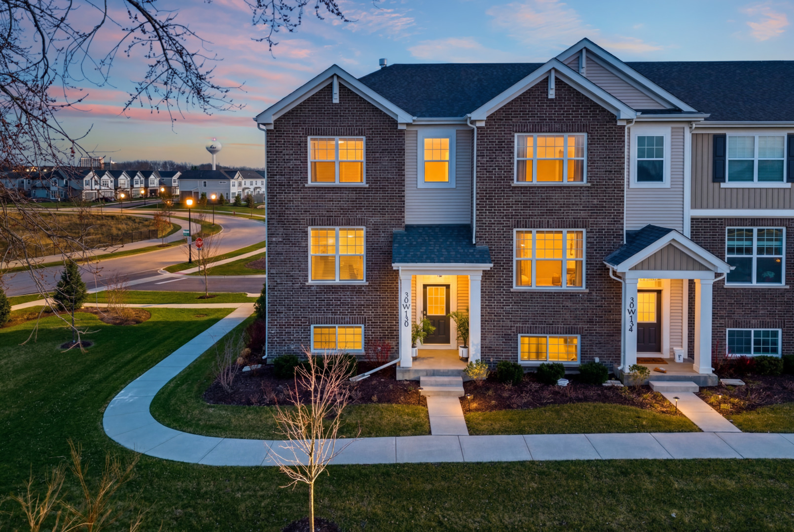 Warrenville, IL 60563