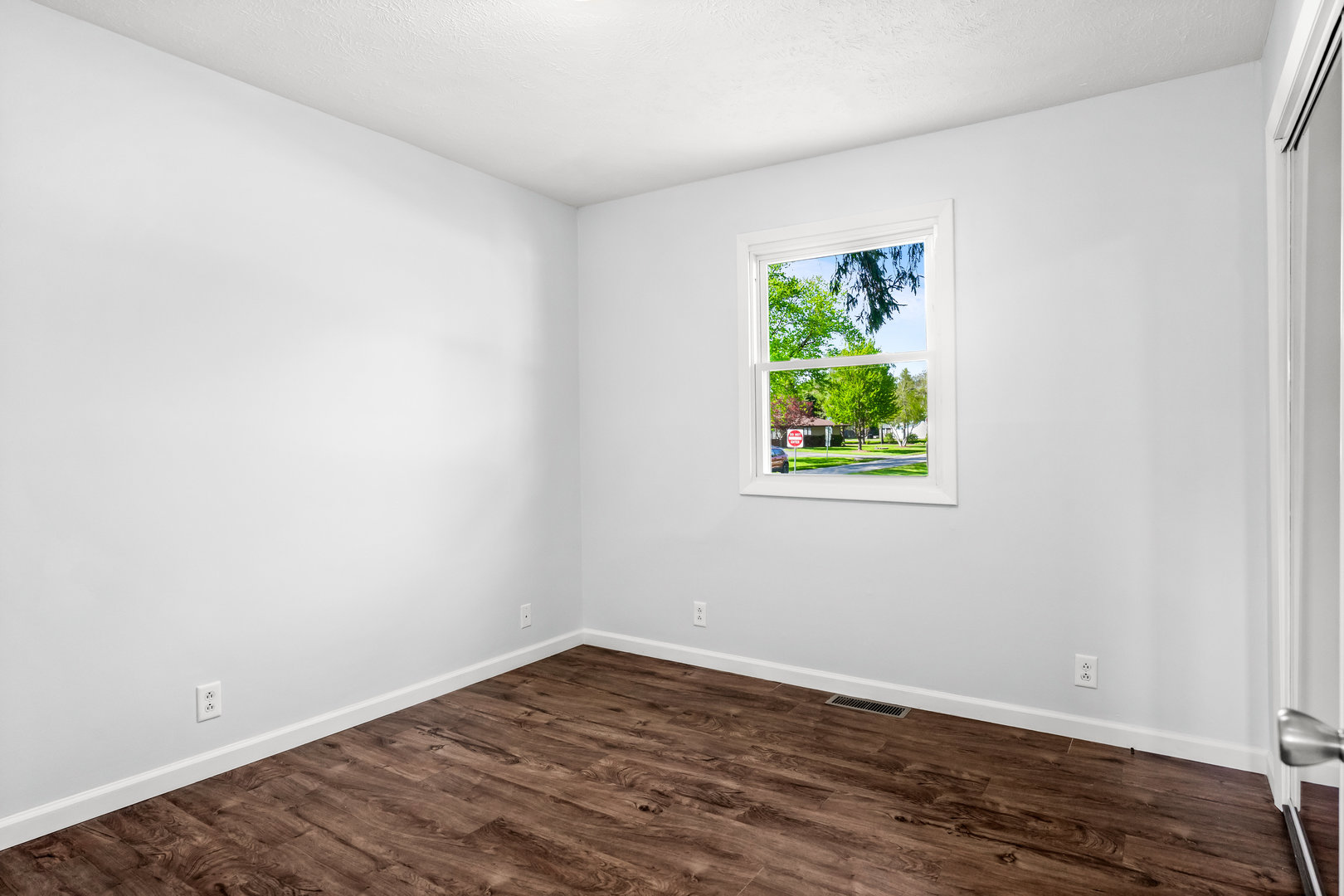 501 E Cherry Street, Leroy, IL 61752