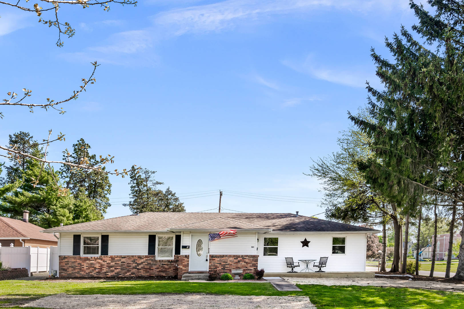 501 E Cherry Street, Leroy, IL 61752