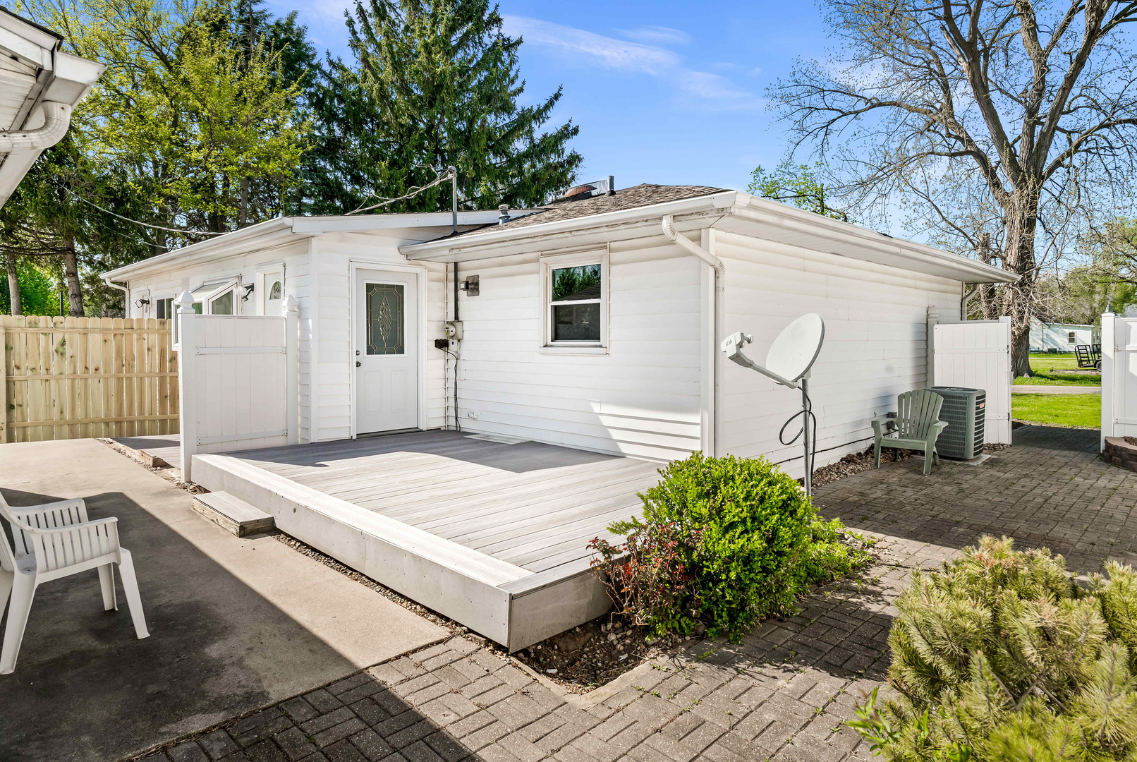 501 E Cherry Street, Leroy, IL 61752