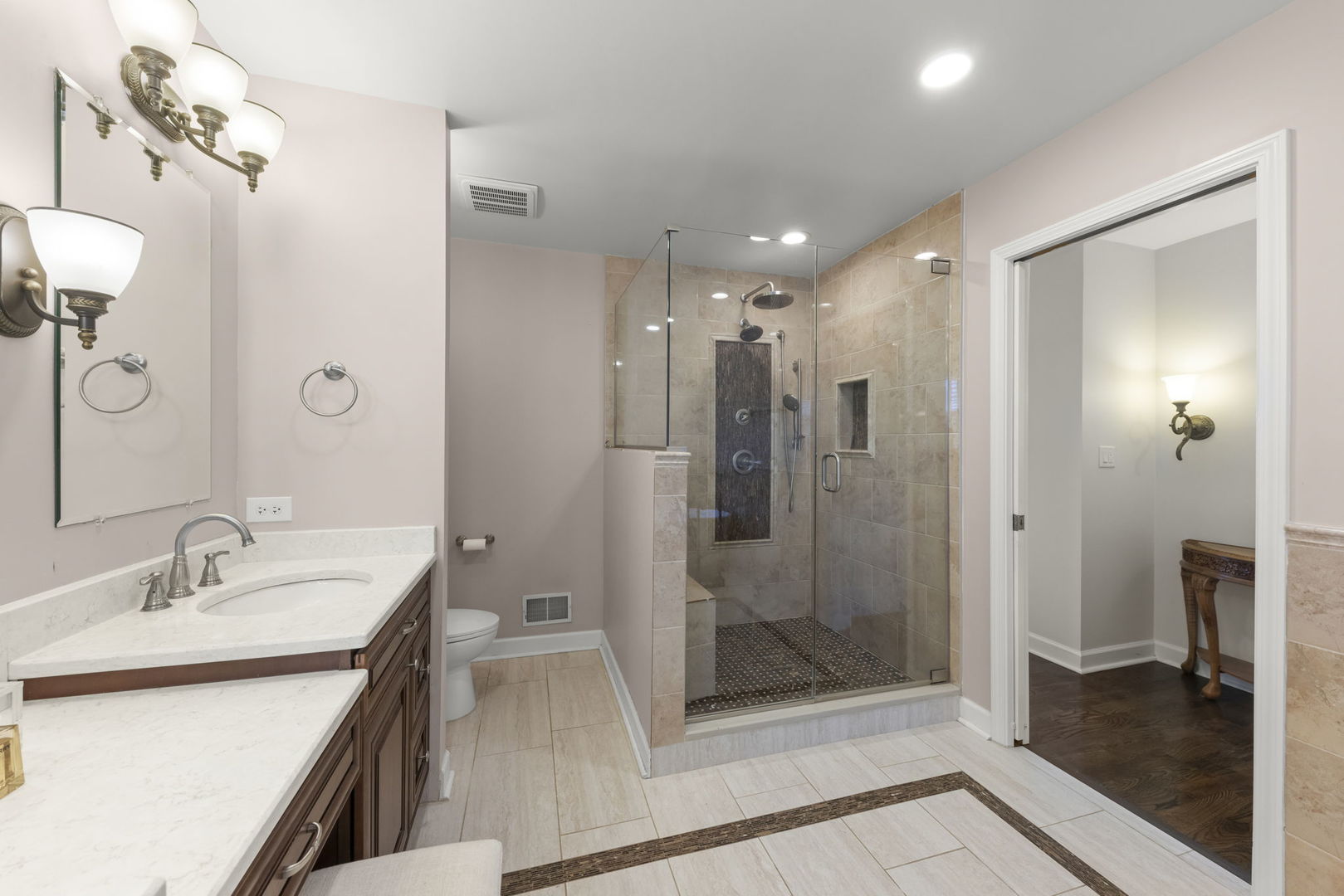 318 Erie Circle, Bloomingdale, IL 60108