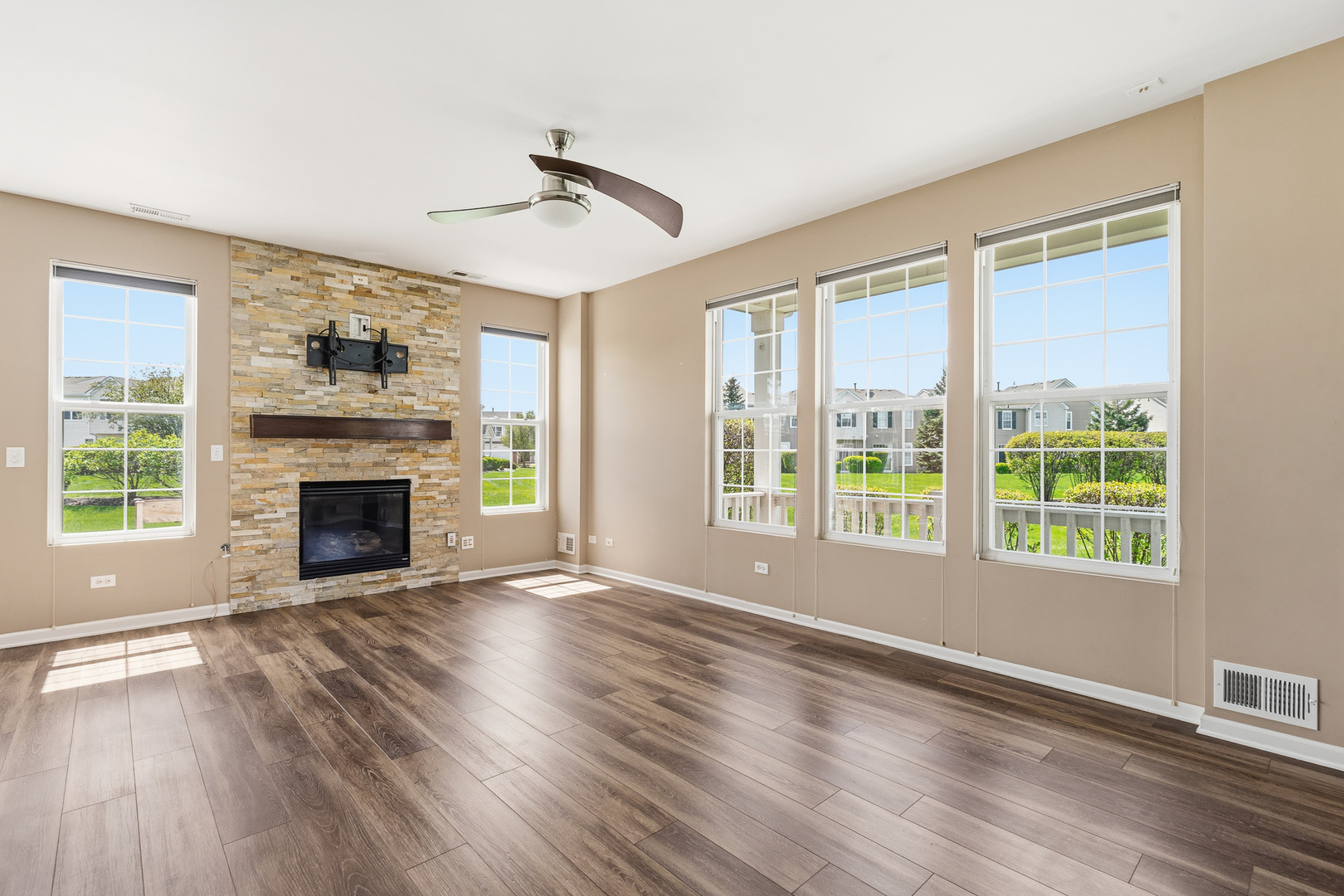 15329 Kenmare Circle, Manhattan, IL 60442