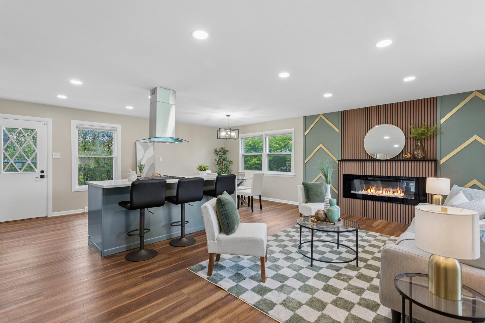 22644 Lakeshore Drive, Richton Park, IL 60471