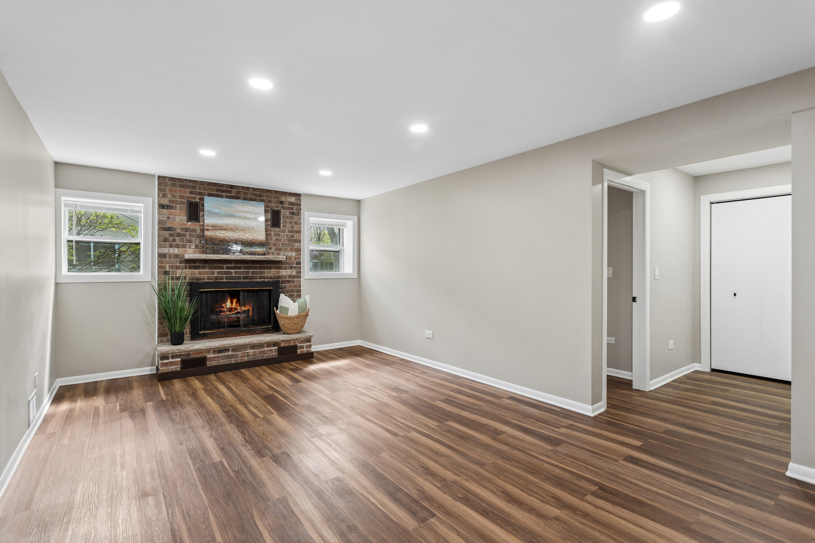 22644 Lakeshore Drive, Richton Park, IL 60471