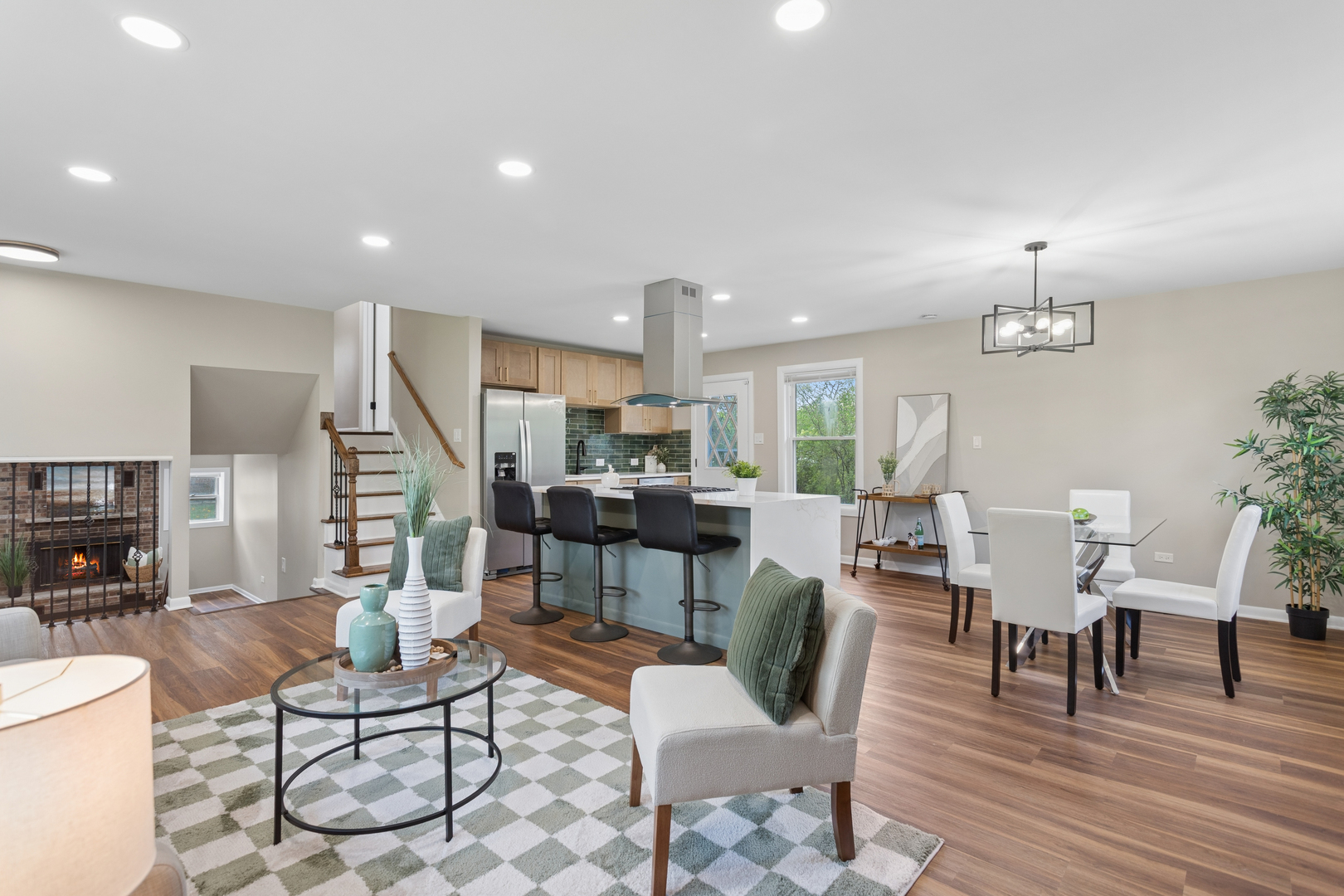 22644 Lakeshore Drive, Richton Park, IL 60471