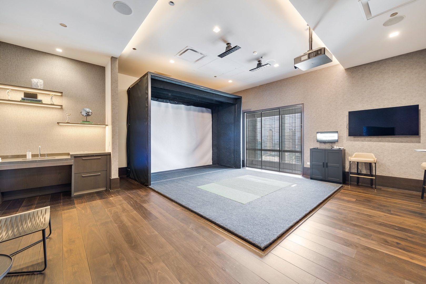 363 E Wacker Drive #6905, Chicago, IL 60601