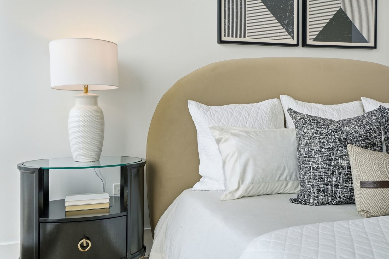 363 E Wacker Drive #6905, Chicago, IL 60601