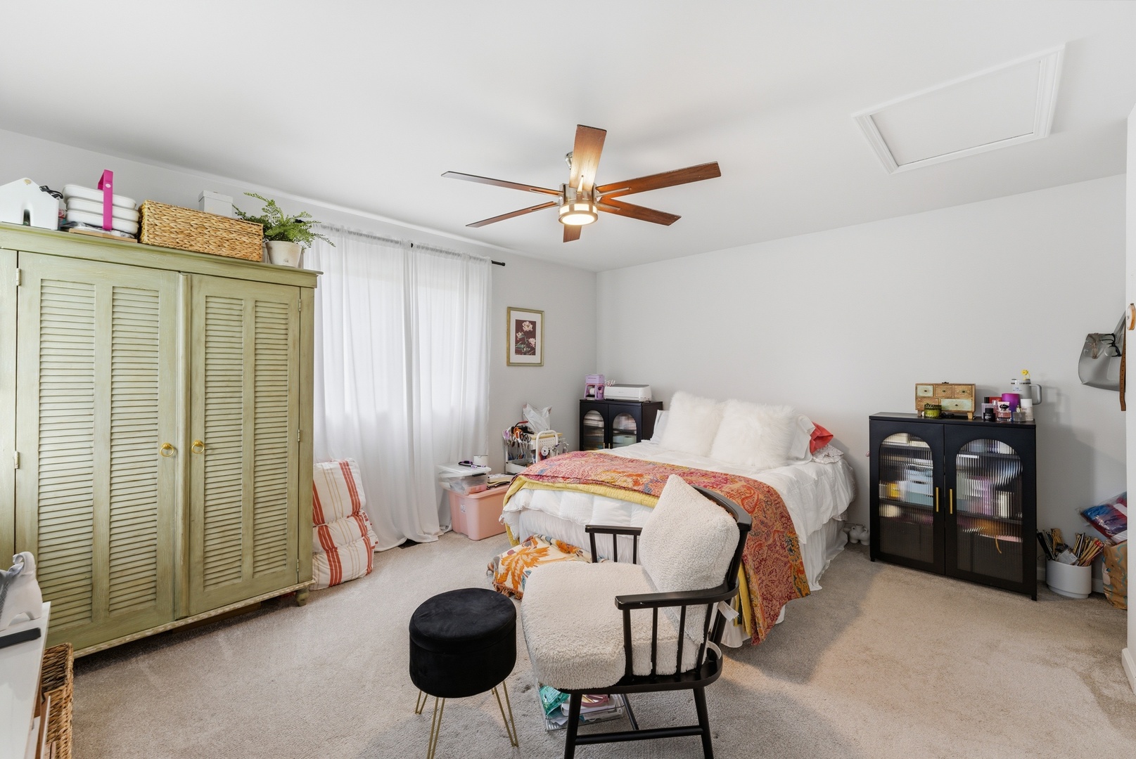 24262 W Rose Avenue, Lake Zurich, IL 60047