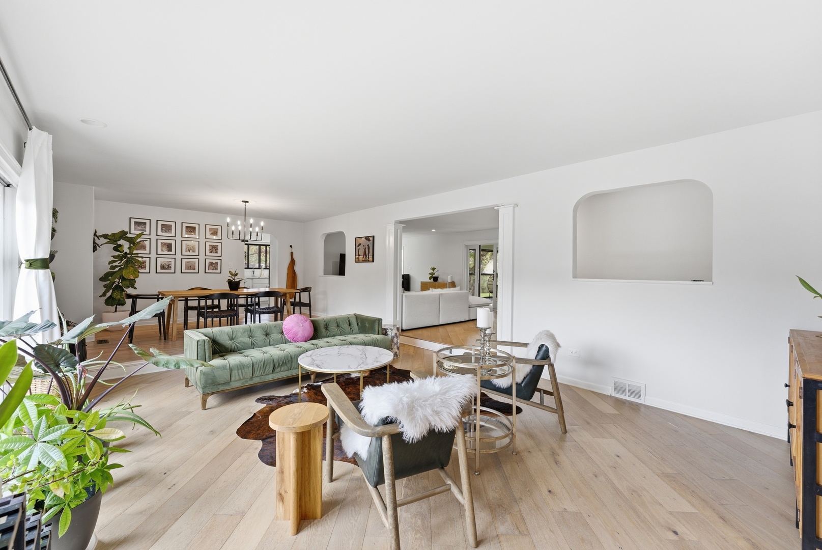 24262 W Rose Avenue, Lake Zurich, IL 60047