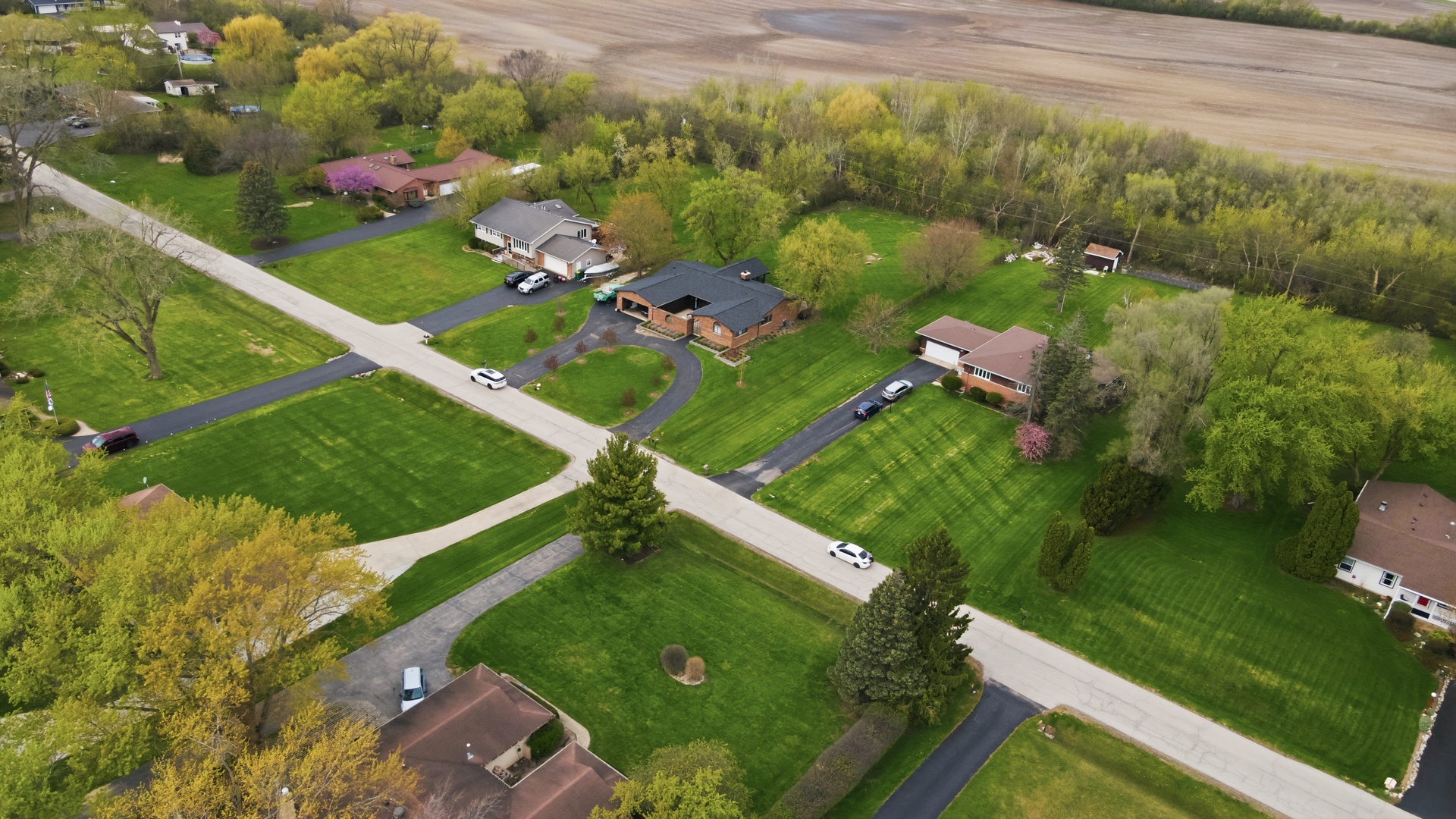 24262 W Rose Avenue, Lake Zurich, IL 60047