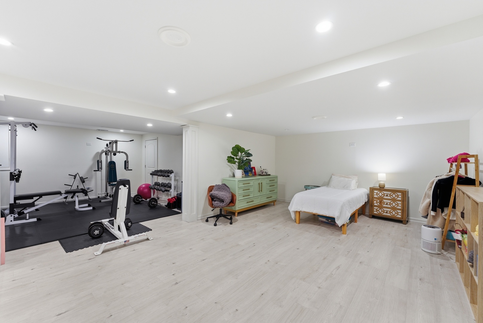 24262 W Rose Avenue, Lake Zurich, IL 60047