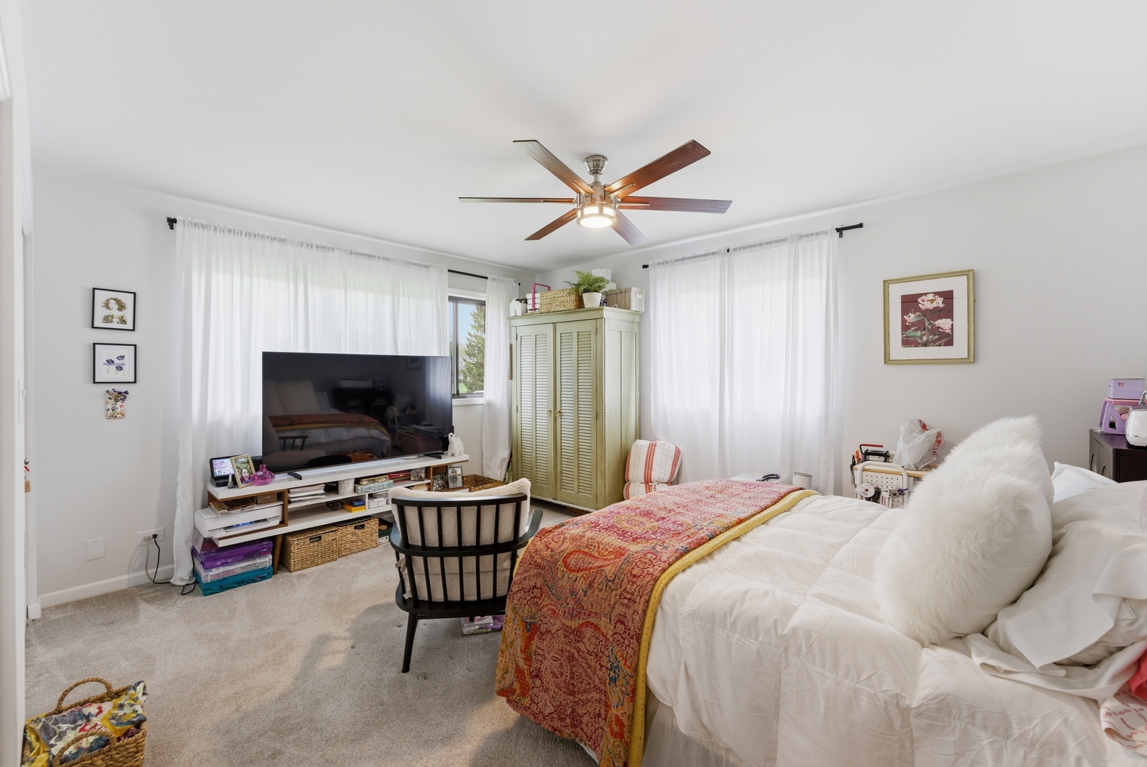 24262 W Rose Avenue, Lake Zurich, IL 60047