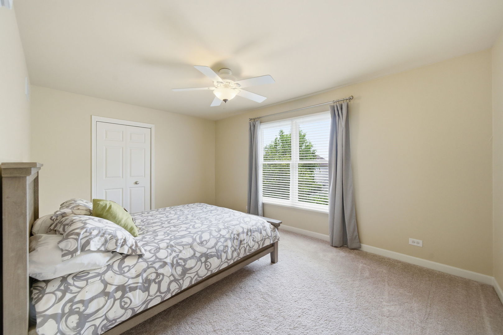 2632 Lupine Circle, Naperville, IL 60564