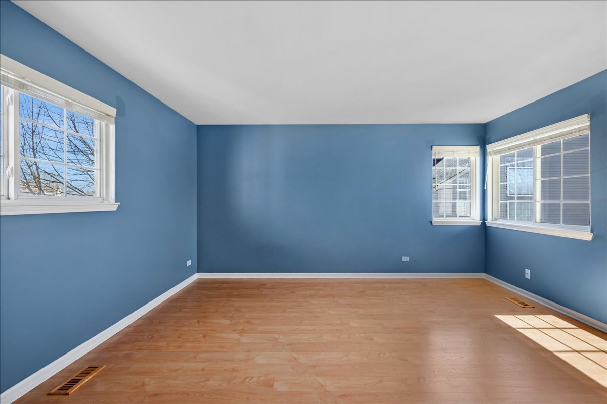 1480 Tudor Drive, Mundelein, IL 60060