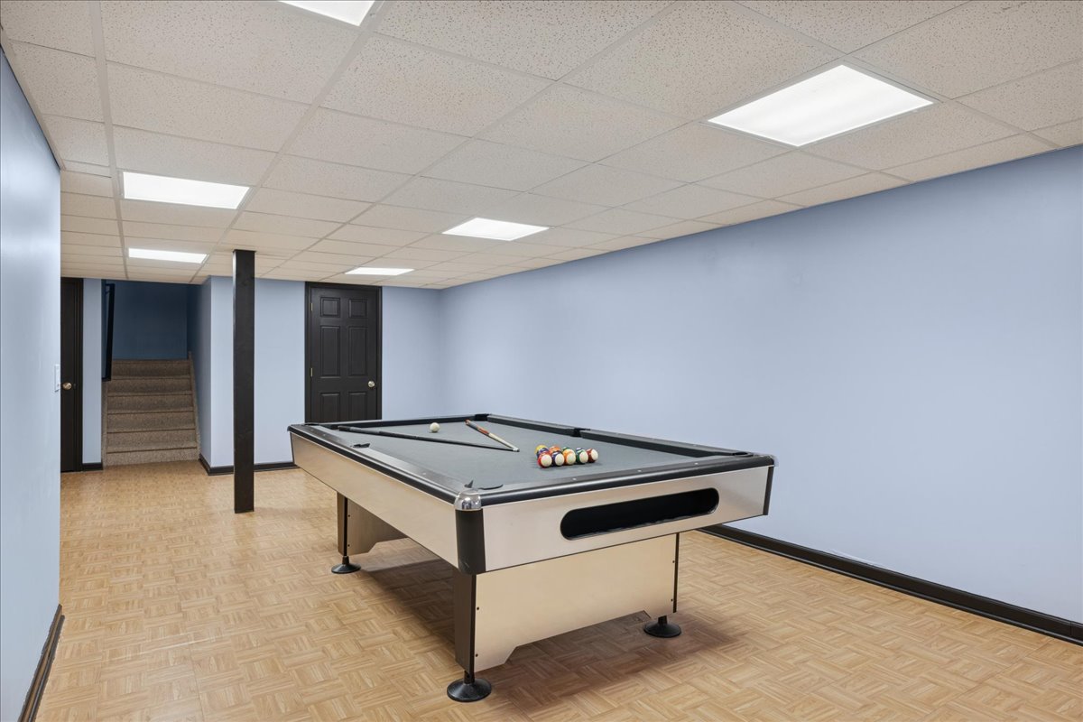 1480 Tudor Drive, Mundelein, IL 60060