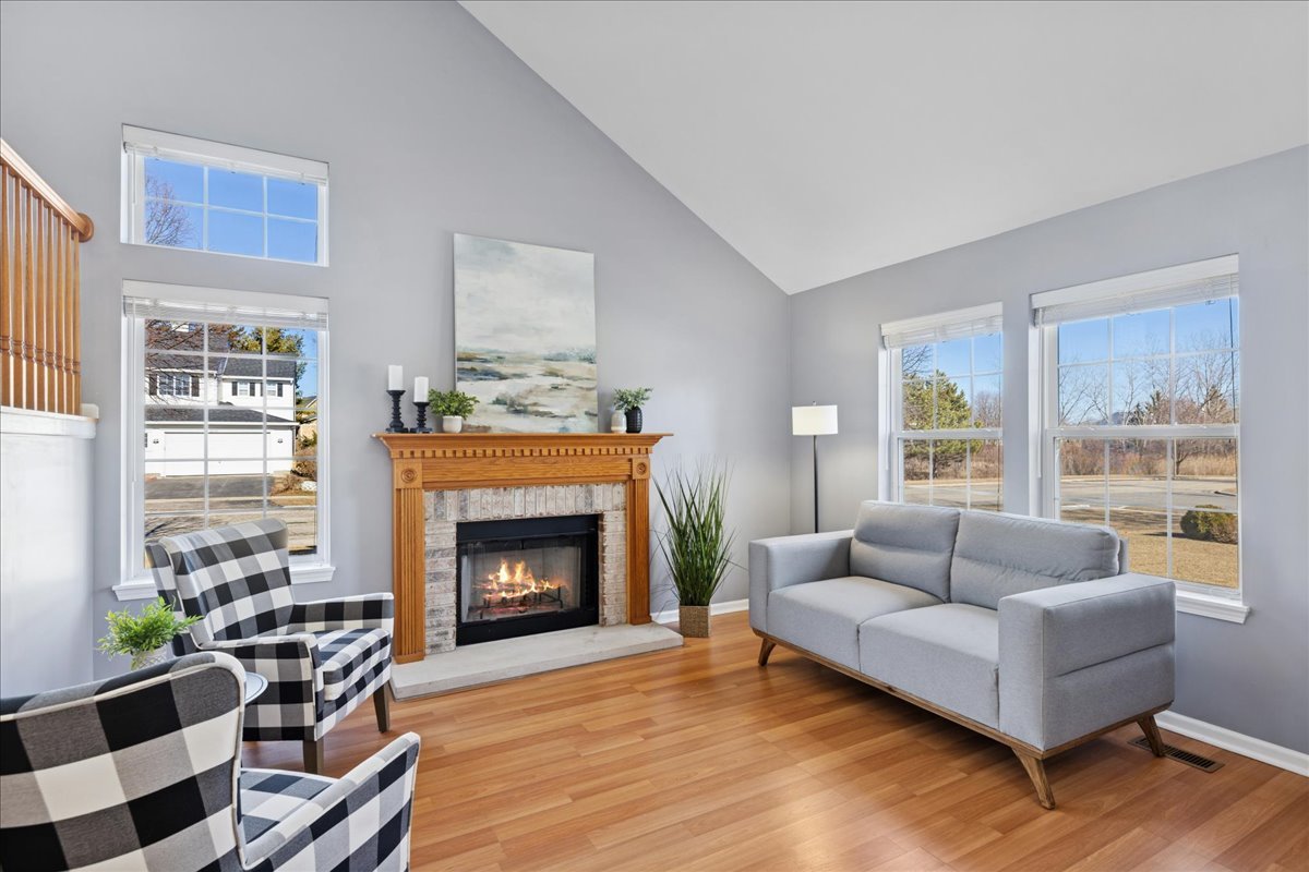 1480 Tudor Drive, Mundelein, IL 60060