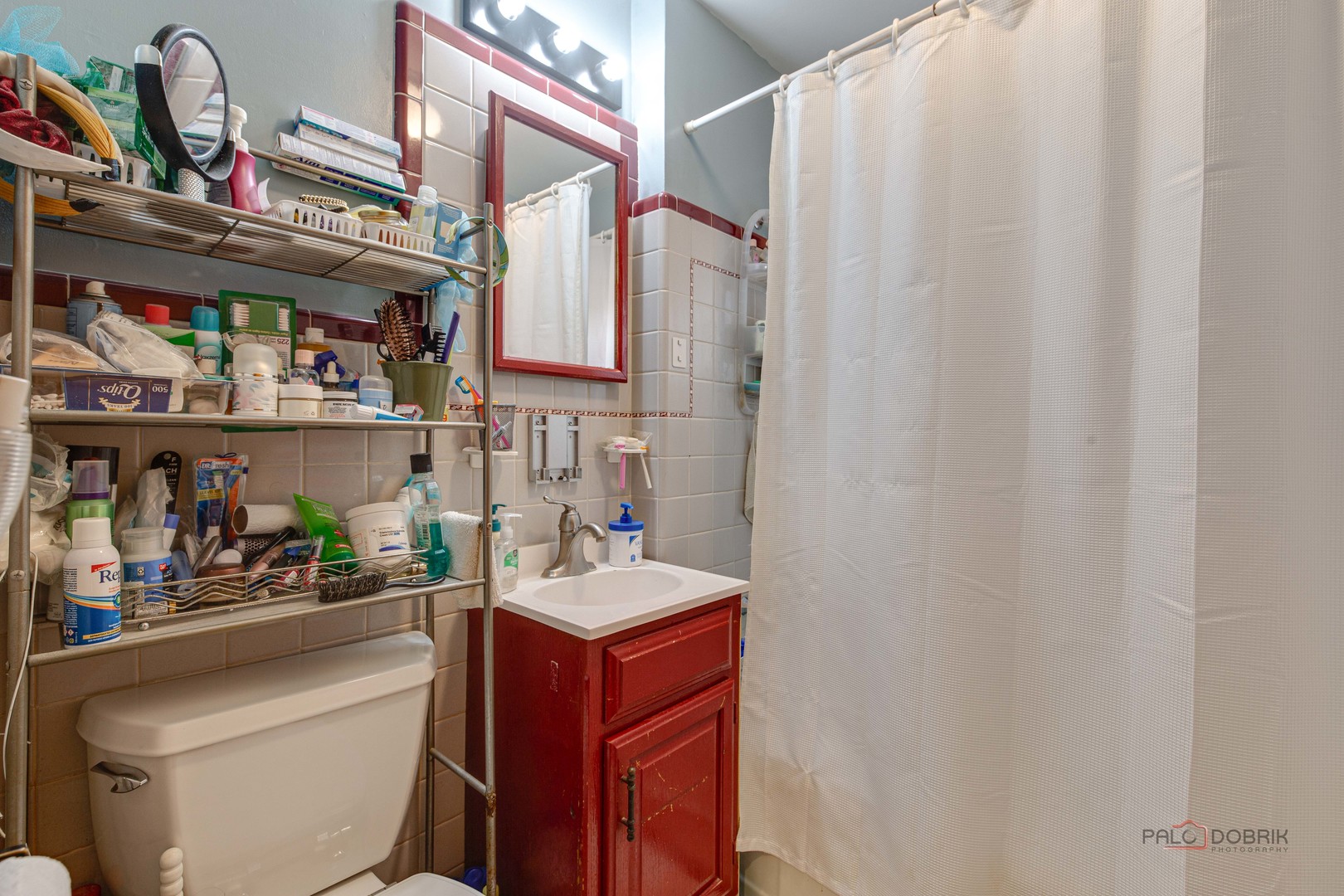 7523 W CLEVELAND Street, Niles, IL 60714