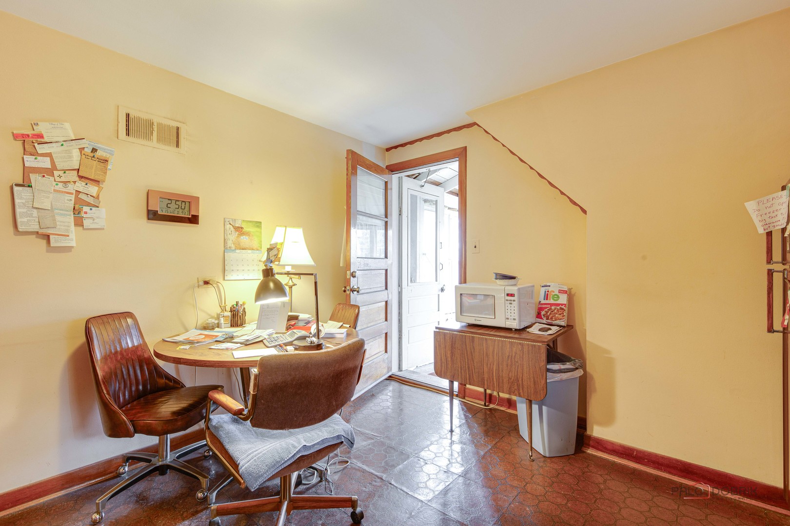 7523 W CLEVELAND Street, Niles, IL 60714