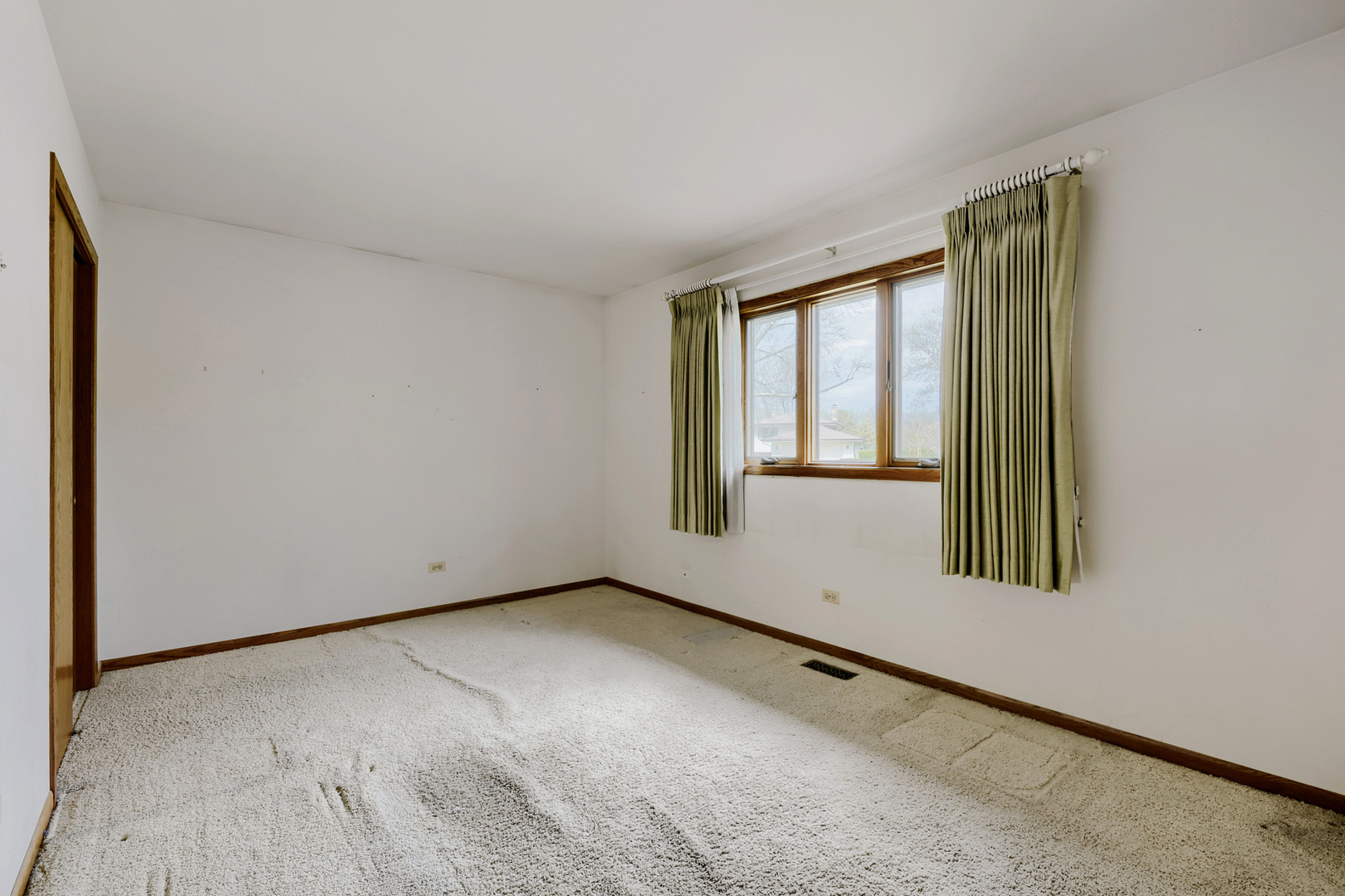 Schaumburg, IL 60193