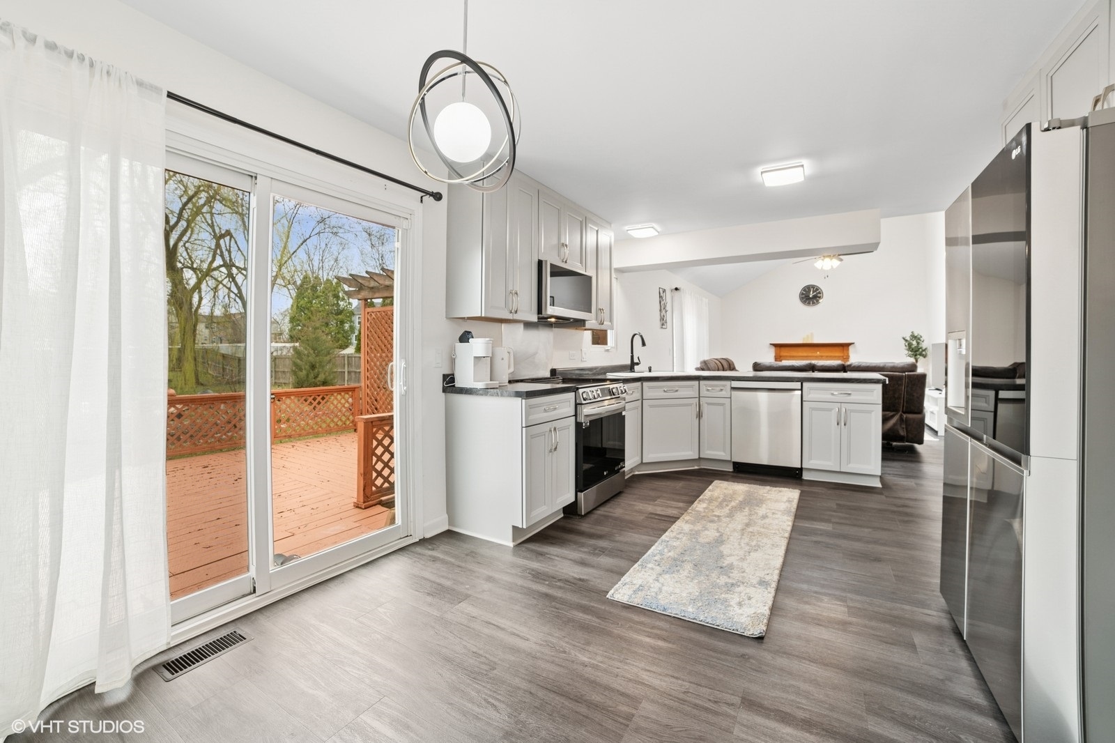 Streamwood, IL 60107