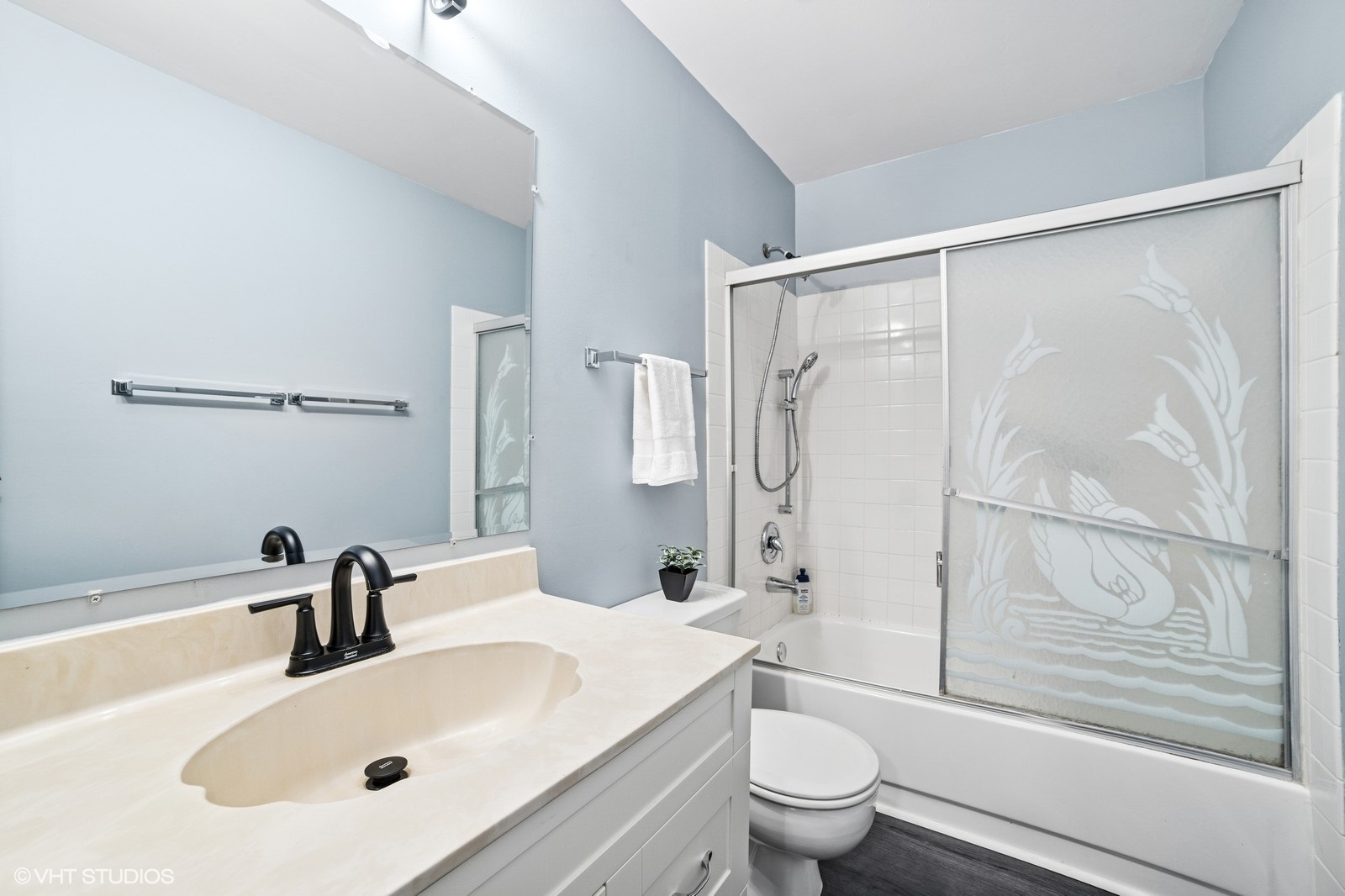 Streamwood, IL 60107