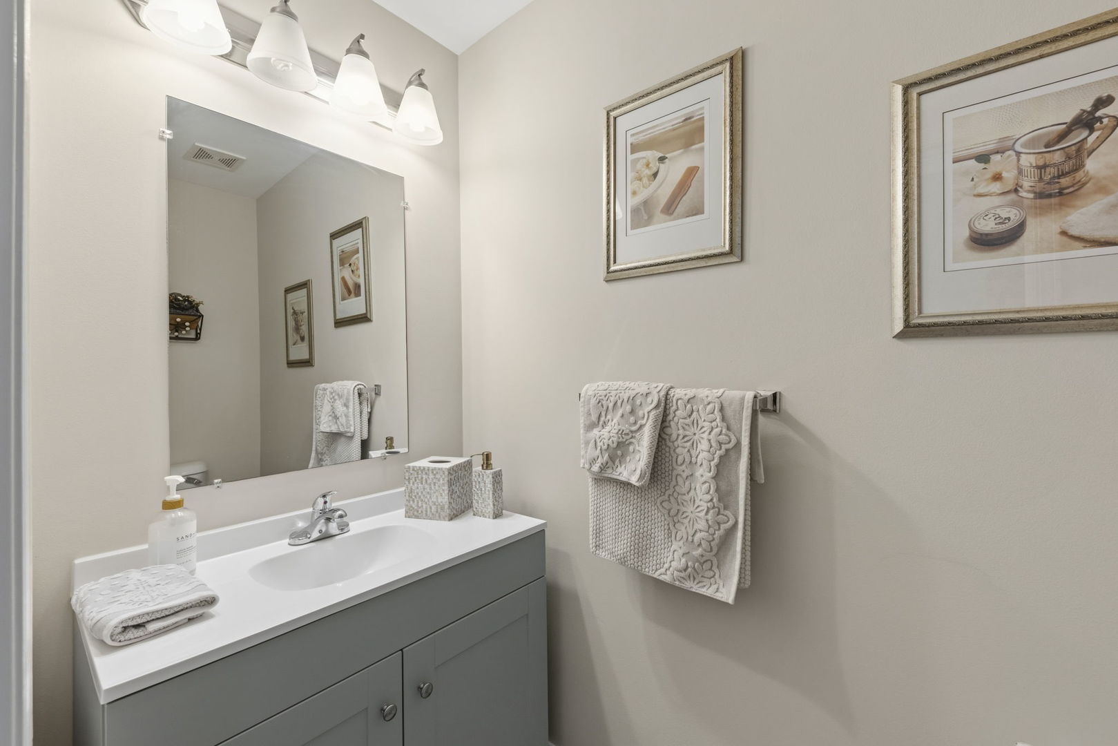 Bolingbrook, IL 60440