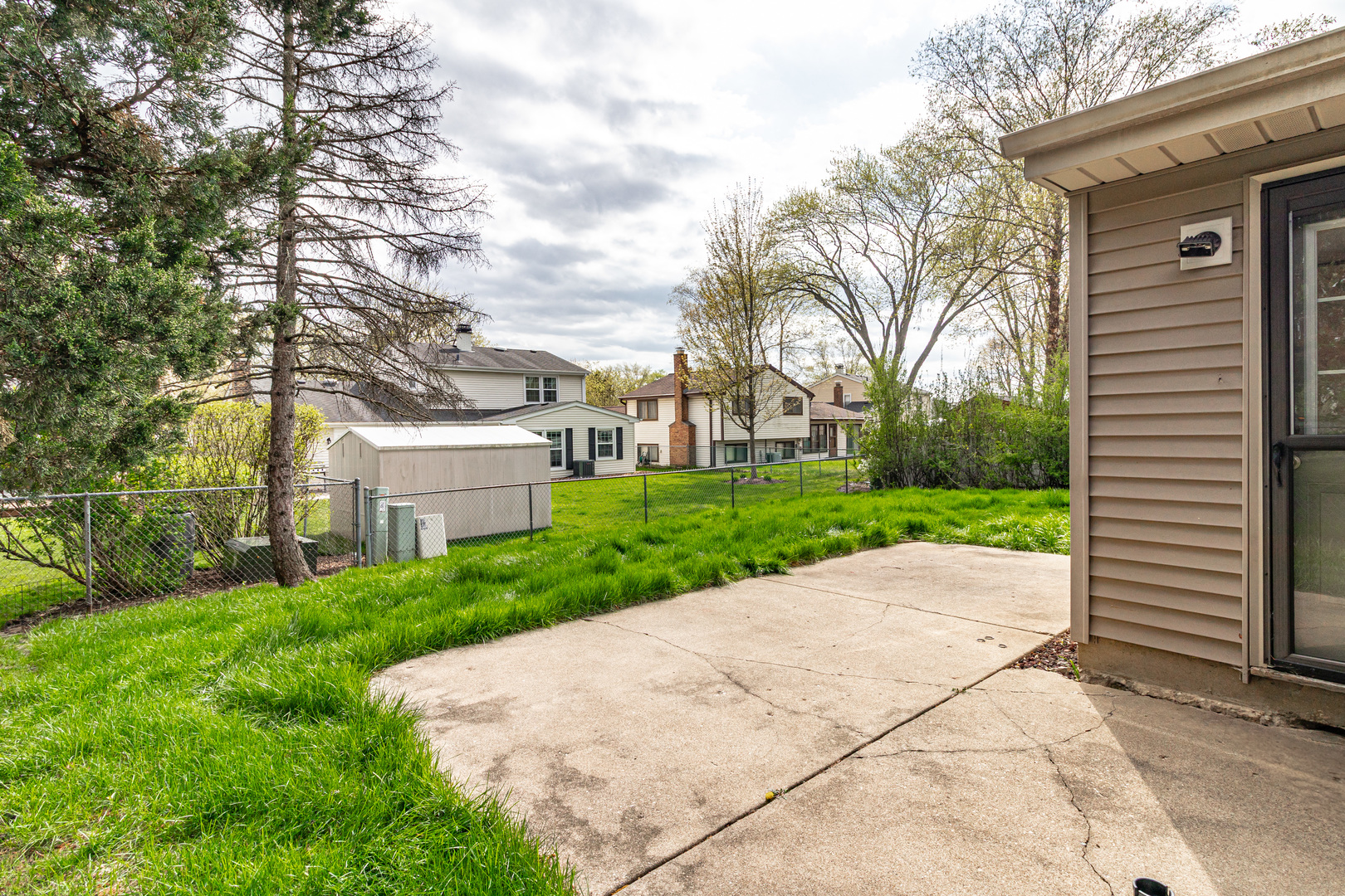 809 Thornton Lane, Buffalo Grove, IL 60089