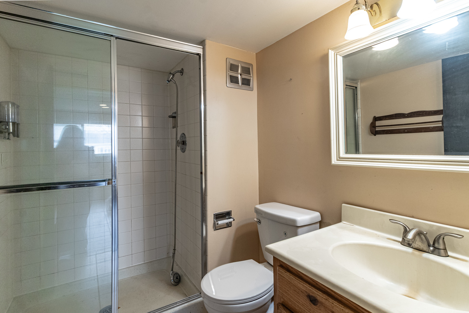 809 Thornton Lane, Buffalo Grove, IL 60089