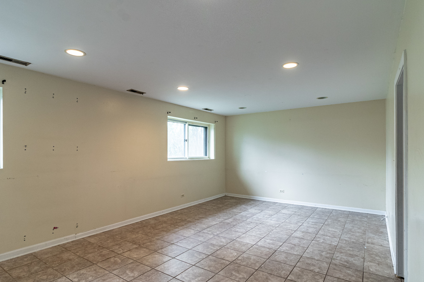 809 Thornton Lane, Buffalo Grove, IL 60089