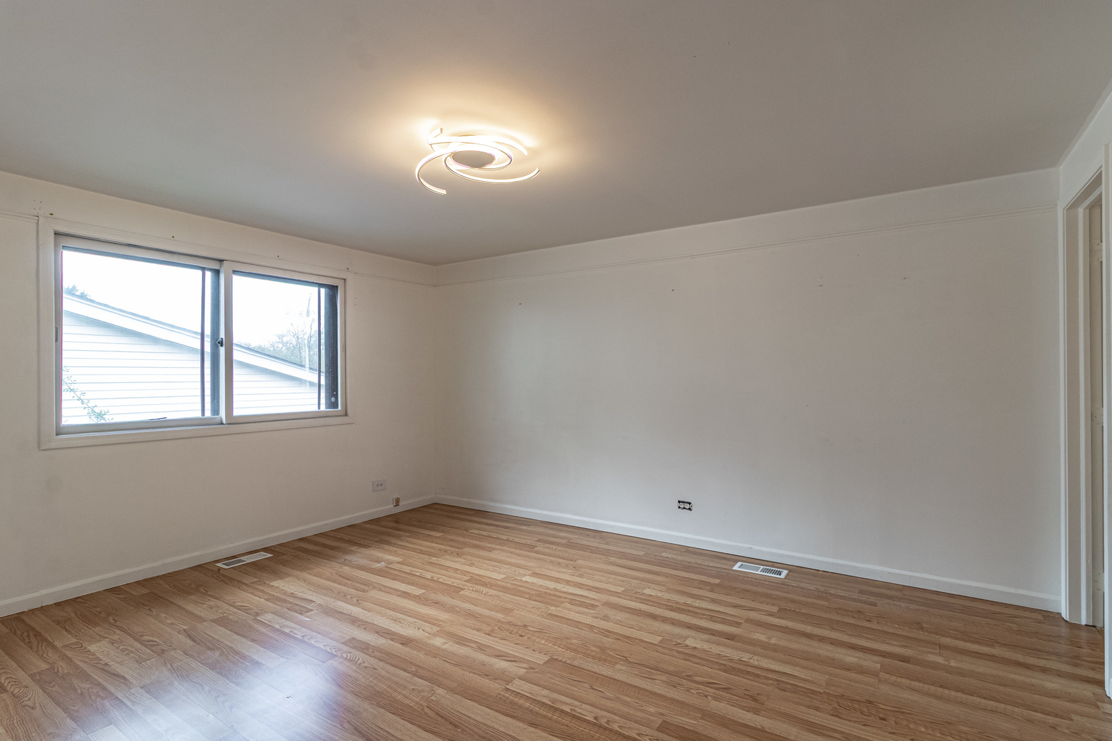 809 Thornton Lane, Buffalo Grove, IL 60089