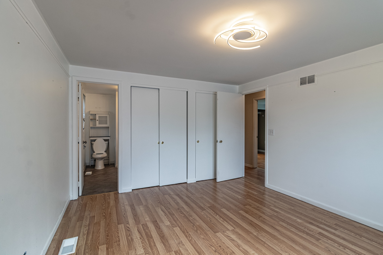 809 Thornton Lane, Buffalo Grove, IL 60089