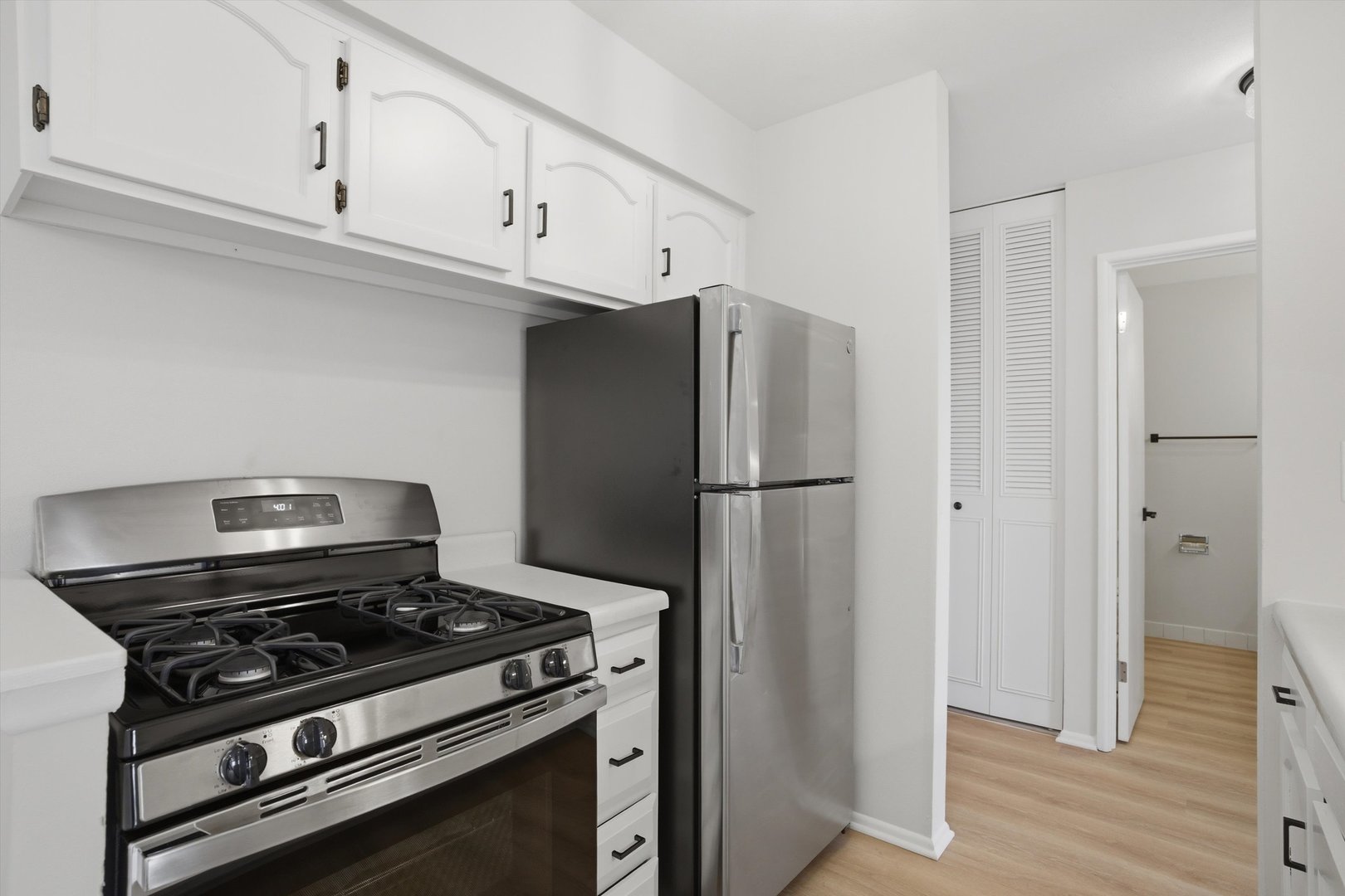 Hoffman Estates, IL 60169