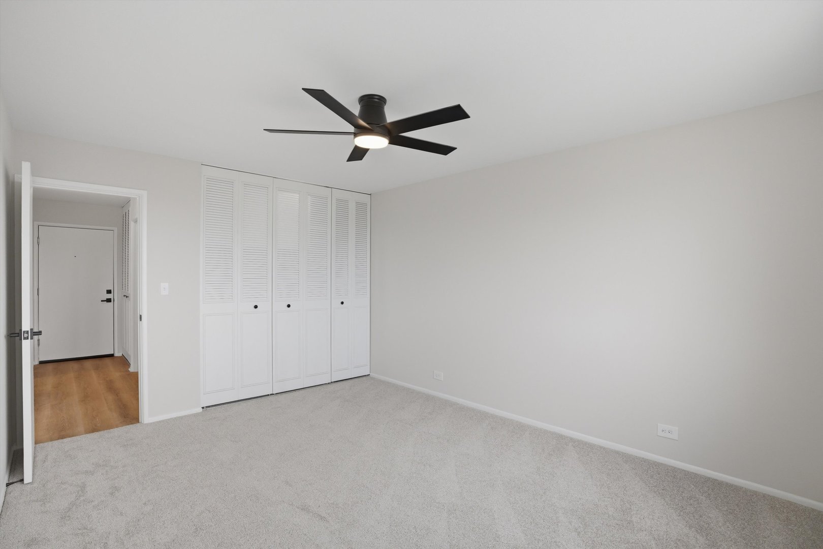 Hoffman Estates, IL 60169