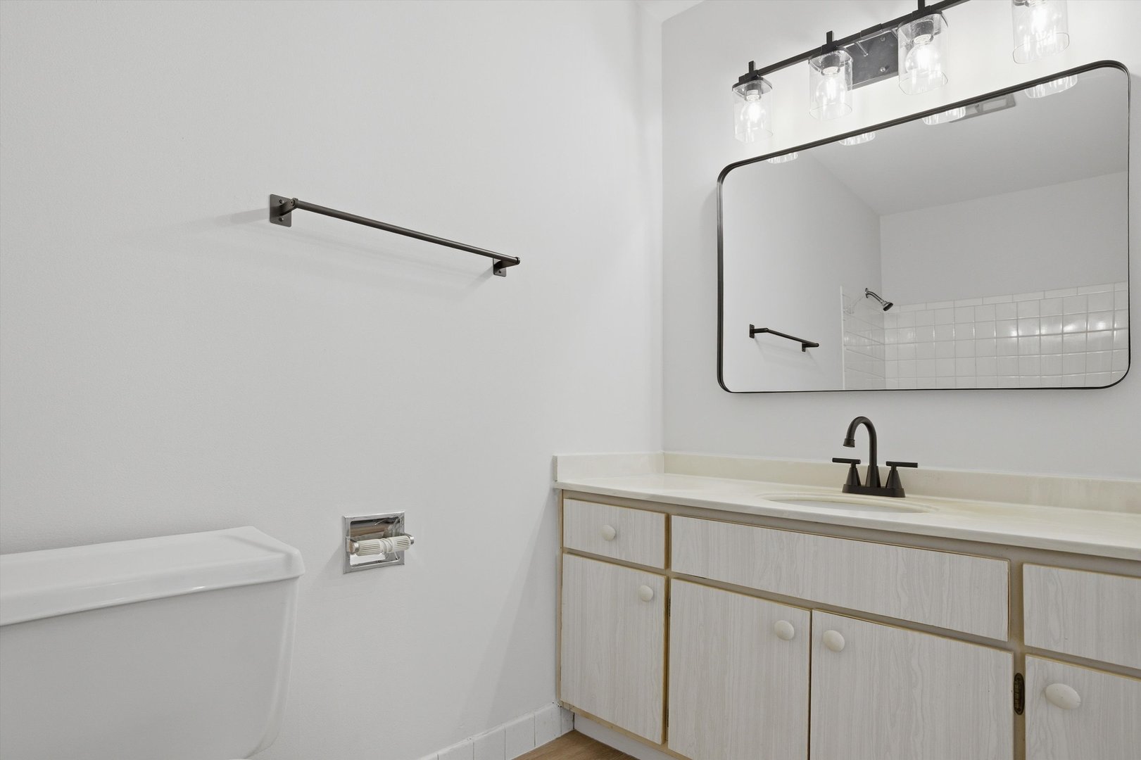 Hoffman Estates, IL 60169