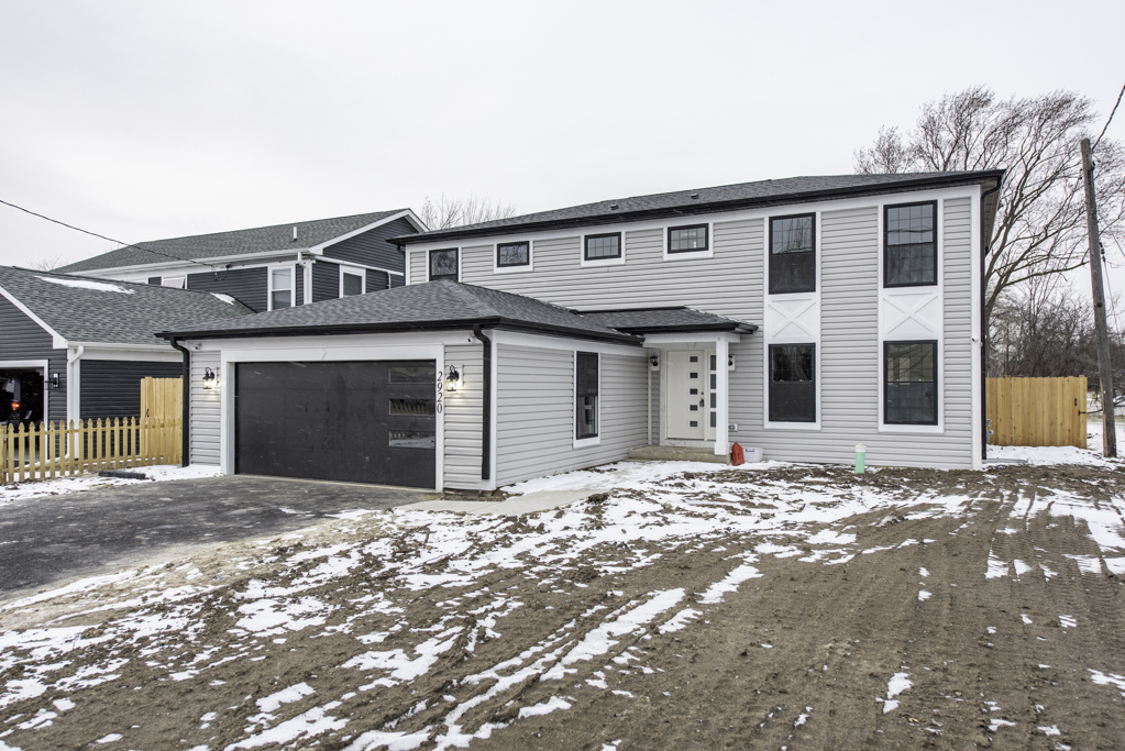 2920 22nd Place, North Chicago, IL 60064