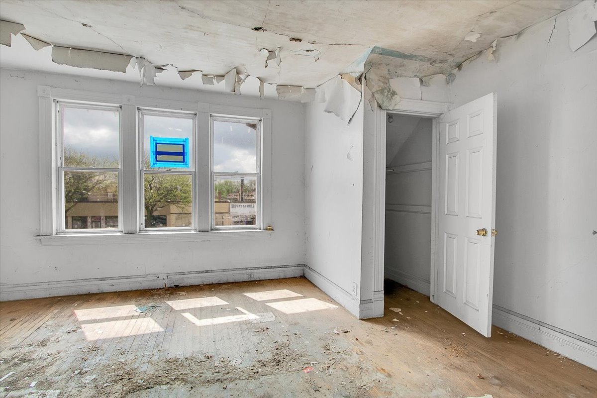 912 W 87th Street, Chicago, IL 60620