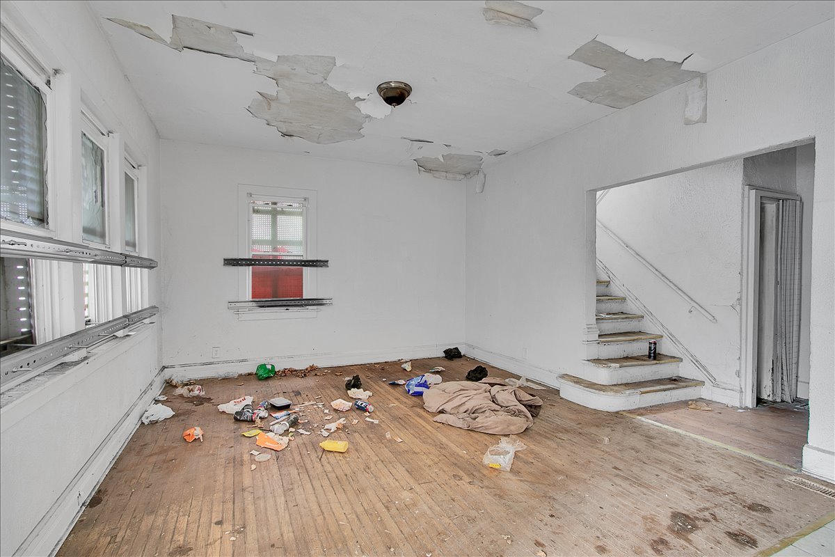 912 W 87th Street, Chicago, IL 60620